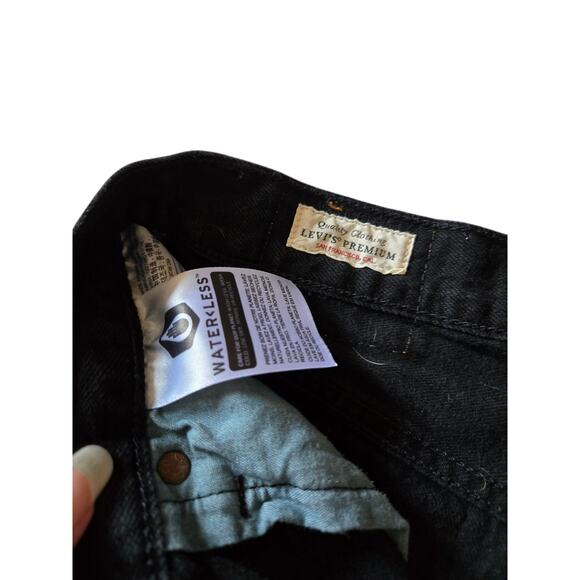 Levis's black shorts with pockets, size w24 - Picture 2 of 3